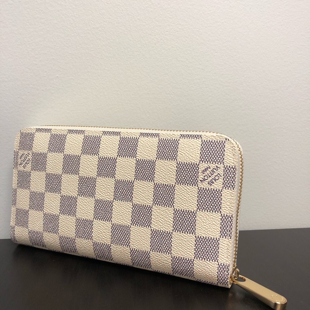 100% Auth* Louis Vuitton Zippy Damier Azur Canvas